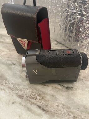 Voice Caddie GPS golf range finder